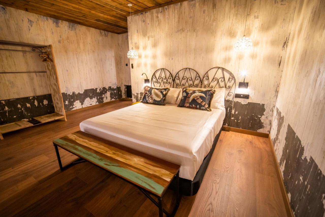 Hotel Somnifabrik Valderrobres Dış mekan fotoğraf